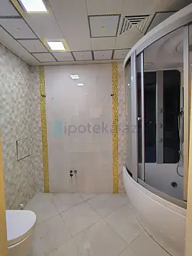 Satılır 3 otaqlı yeni tikili 140 m²