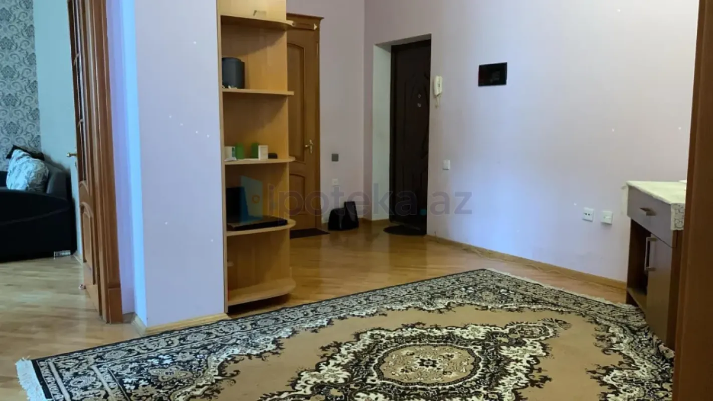 Satılır 2 otaqlı yeni tikili 100 m²