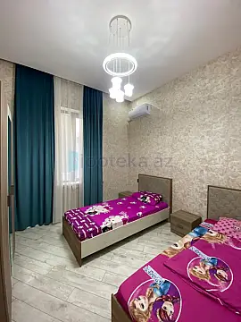 Satılır 4 otaqlı mənzil 150 m²