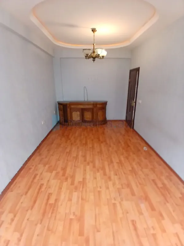 Satılır 2 otaqlı yeni tikili 70 m²