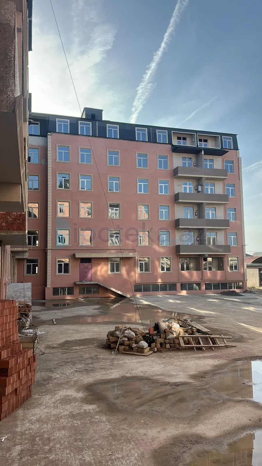 Satılır 1 otaqlı yeni tikili 48 m²