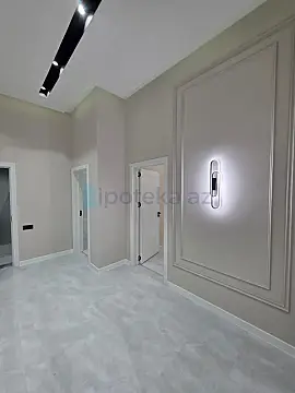Satılır 4 otaqlı mənzil 140 m²