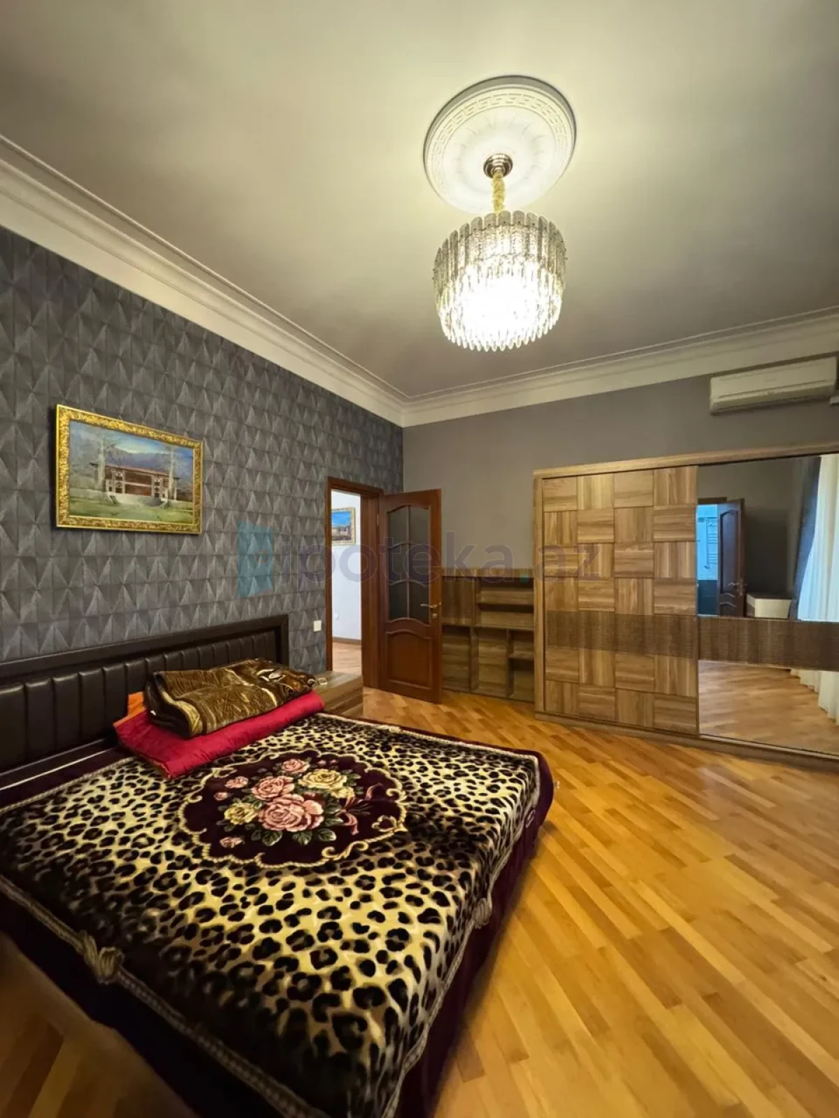 Satılır 4 otaqlı həyət evi 14 m²