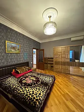 Satılır 4 otaqlı həyət evi 14 m²