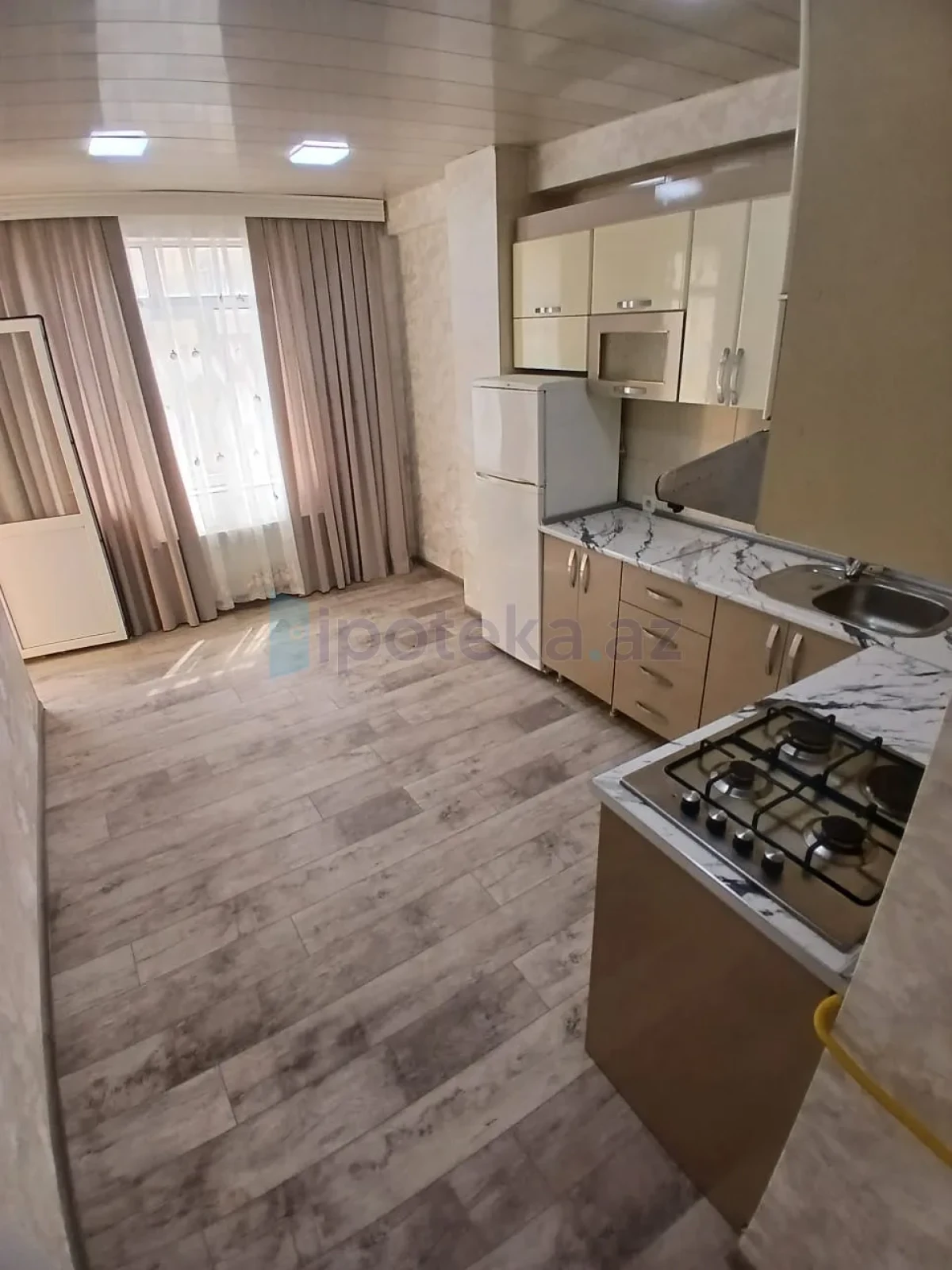 Satılır 2 otaqlı yeni tikili 50 m²