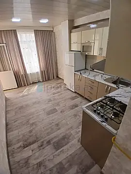 Satılır 2 otaqlı yeni tikili 50 m²