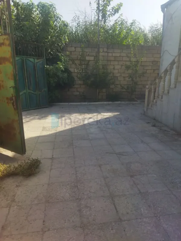 Satılır 3 otaqlı həyət evi 100 m²