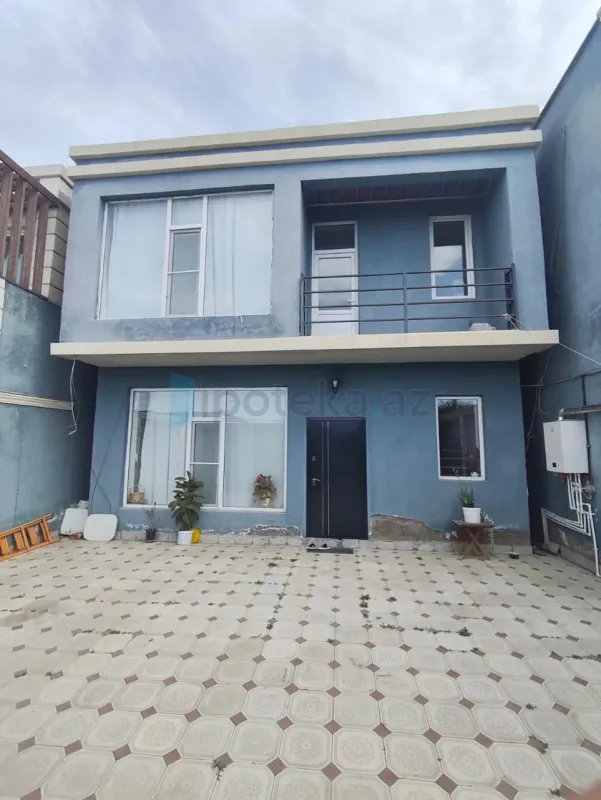 Satılır 4 otaqlı həyət evi 130 m²