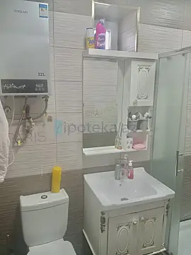 Satılır 4 otaqlı həyət evi 100 m²
