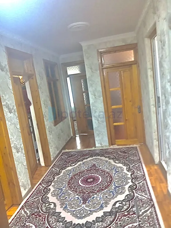 Satılır 4 otaqlı həyət evi 100 m²