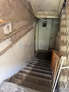 Satılır 2 otaqlı köhnə tikili 60 m²