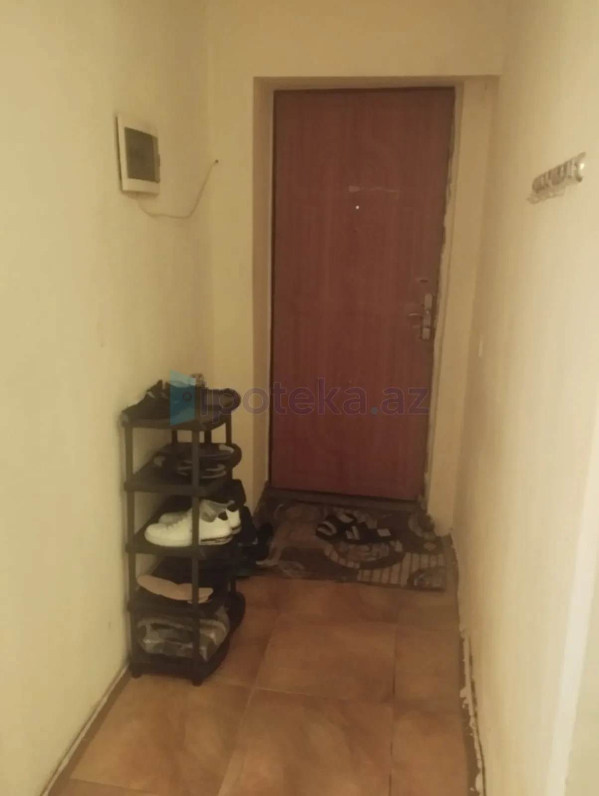 Satılır 2 otaqlı köhnə tikili 60 m²