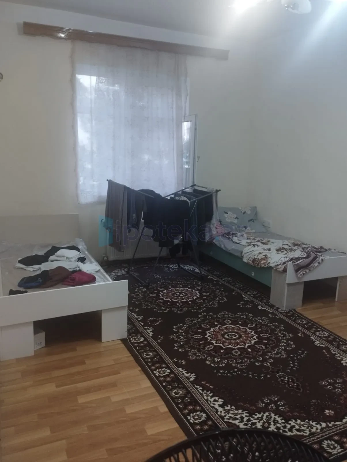 Satılır 2 otaqlı köhnə tikili 60 m²