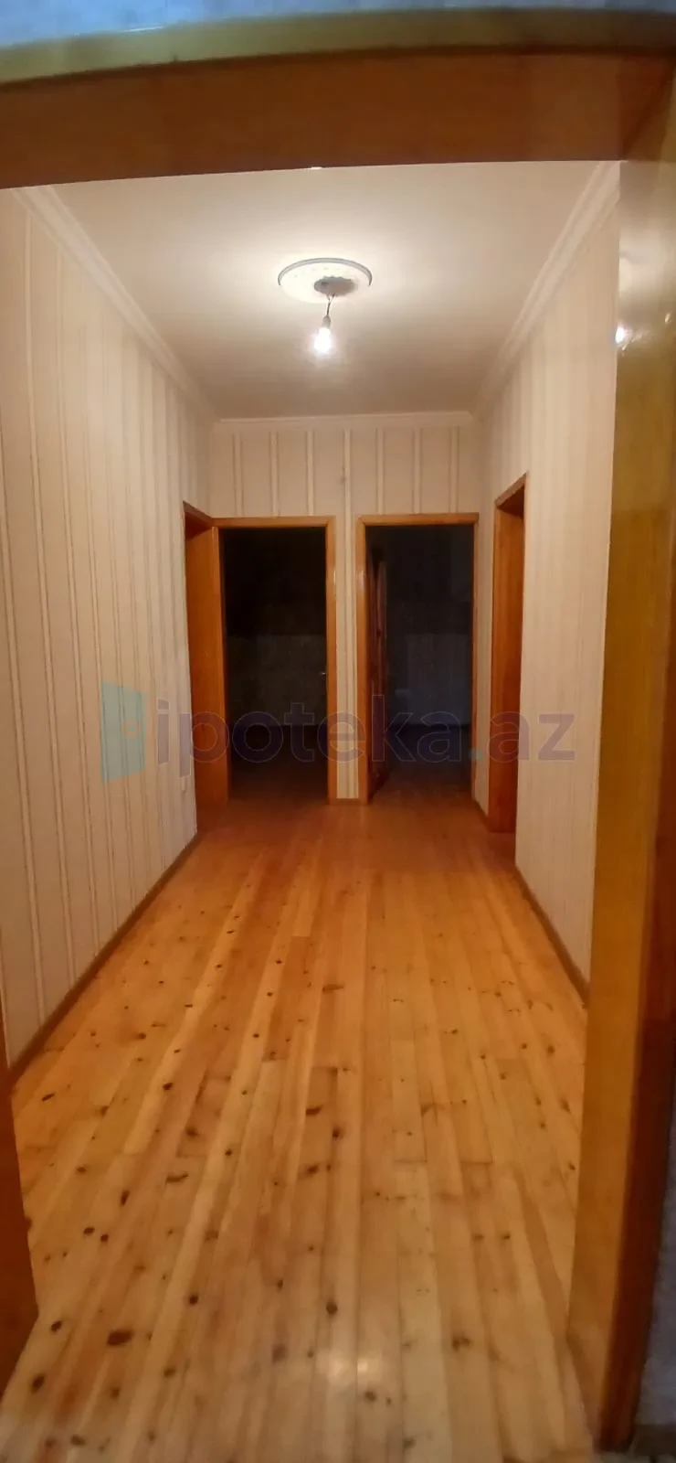 Satılır 4 otaqlı həyət evi 144 m²
