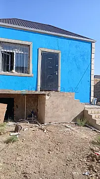Satılır 2 otaqlı həyət evi 40 m²