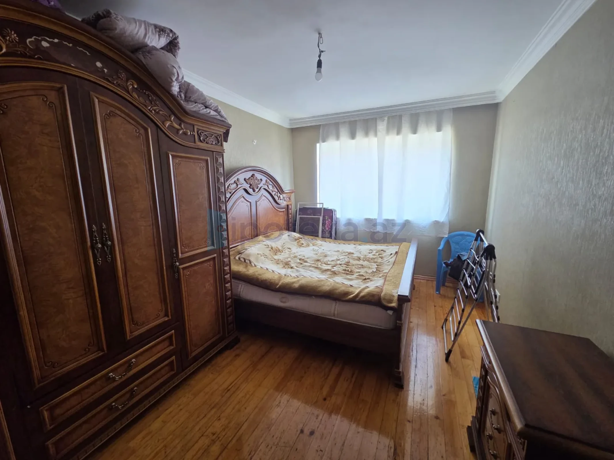 Satılır 3 otaqlı köhnə tikili 77 m²