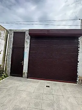 Satılır 4 otaqlı həyət evi 300 m²