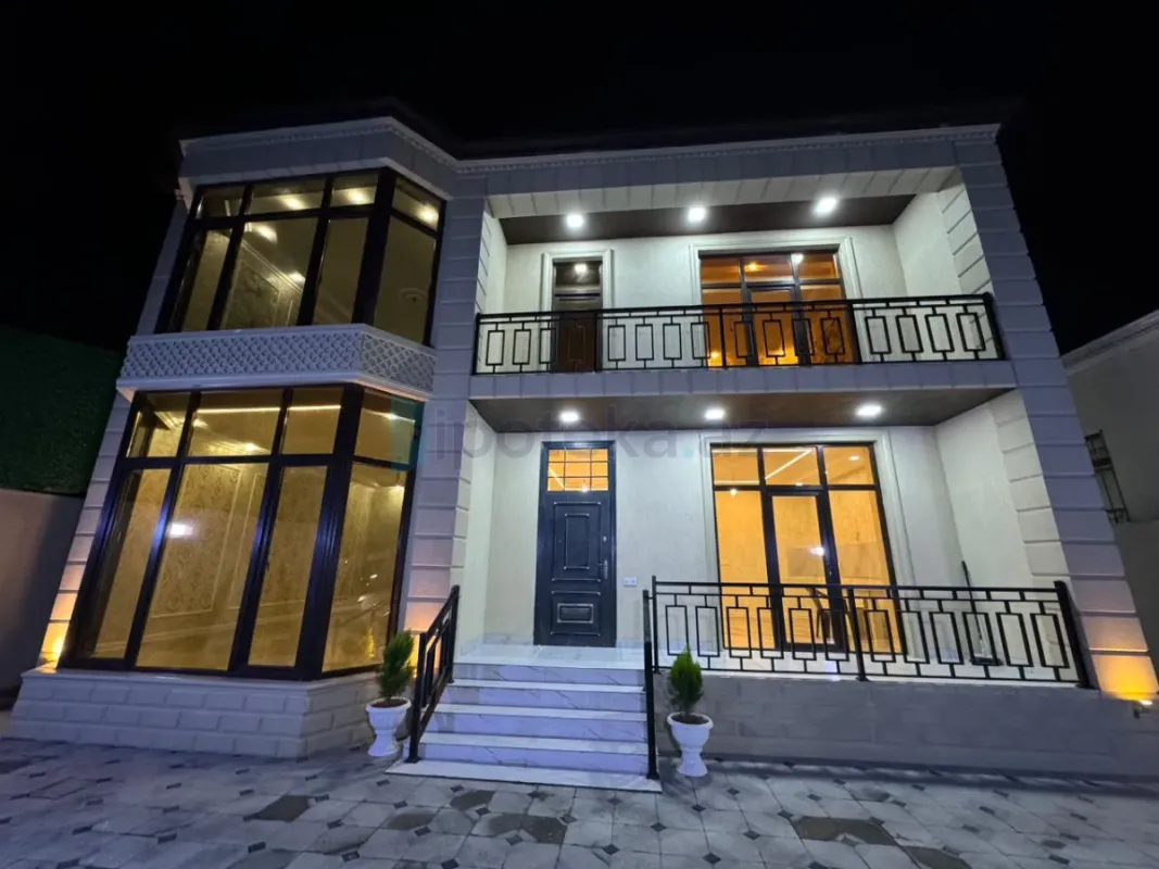 Satılır 5 otaqlı həyət evi 200 m²