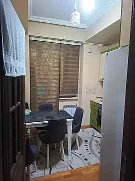 Satılır 3 otaqlı yeni tikili 70 m²