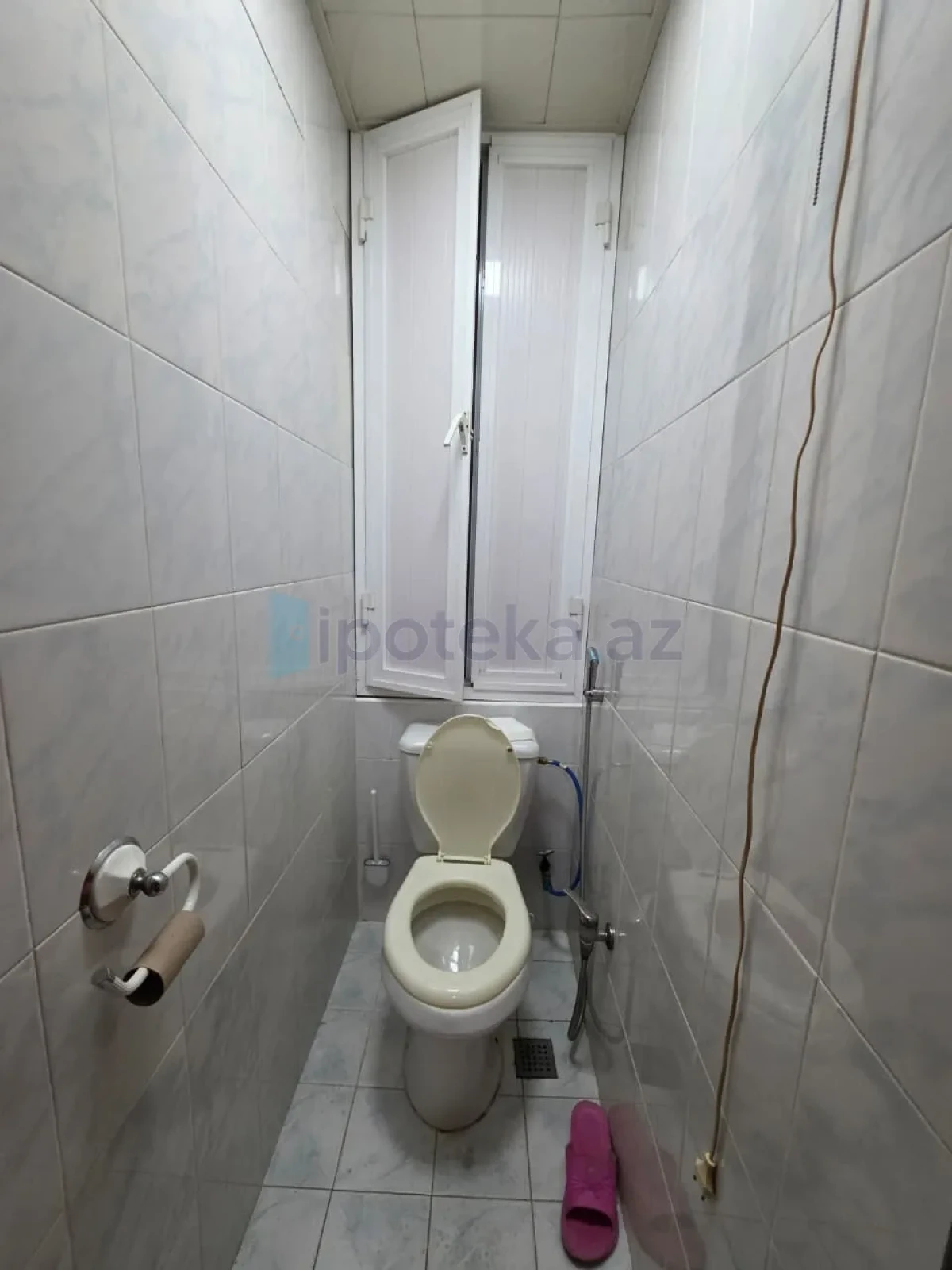 Satılır 4 otaqlı köhnə tikili 100 m²