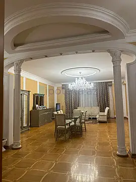 Satılır 4 otaqlı yeni tikili 200 m² — Bakı, Nəsimi 4 otaq 200.00 m²