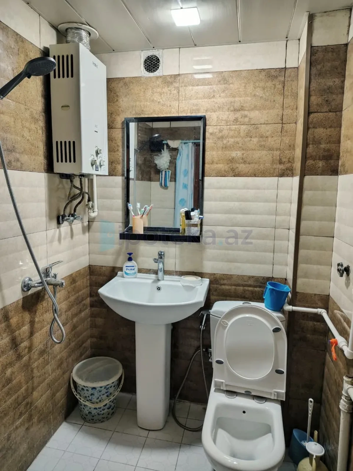 Satılır 3 otaqlı köhnə tikili 80 m²