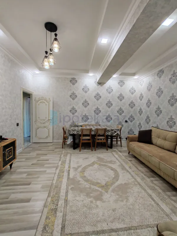 Satılır 3 otaqlı yeni tikili 120 m²