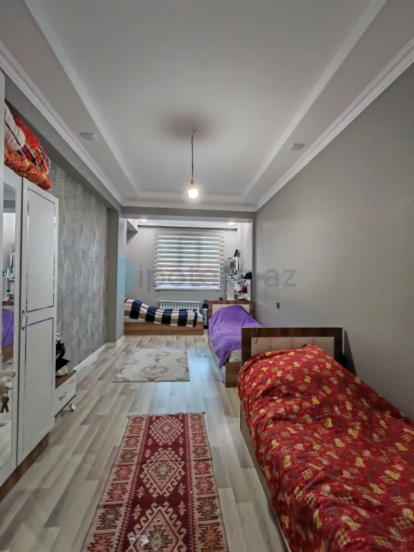Satılır 3 otaqlı yeni tikili 120 m²