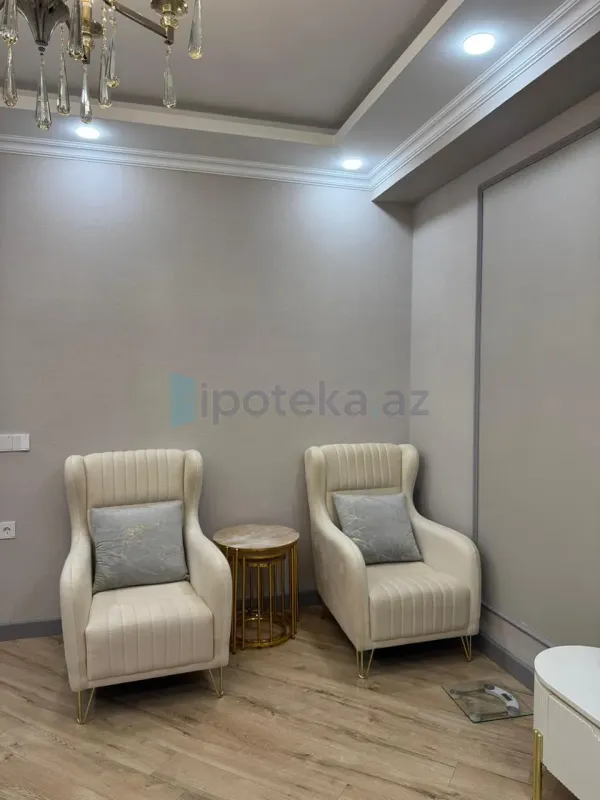 Satılır 2 otaqlı yeni tikili 82.5 m²