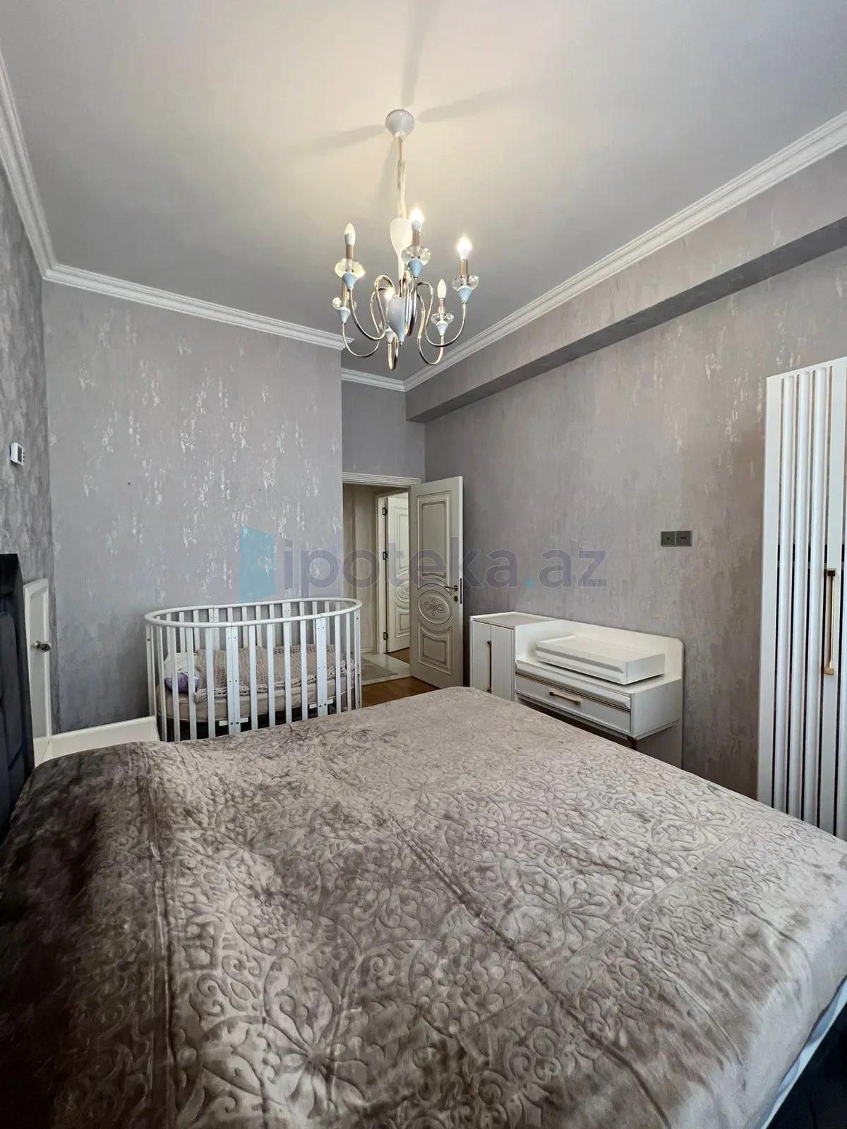 Satılır 2 otaqlı yeni tikili 65 m²