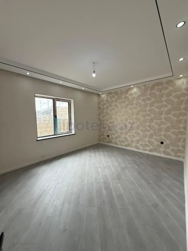 Satılır 4 otaqlı həyət evi 100 m²