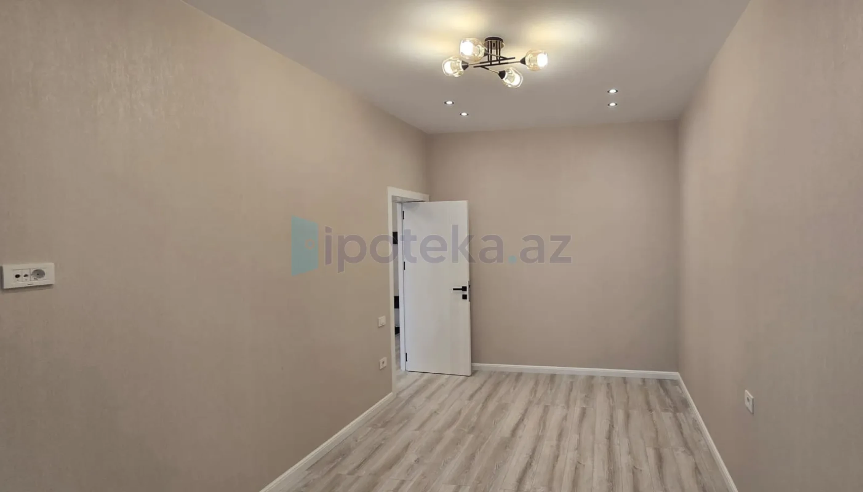 Satılır 2 otaqlı yeni tikili 48 m²