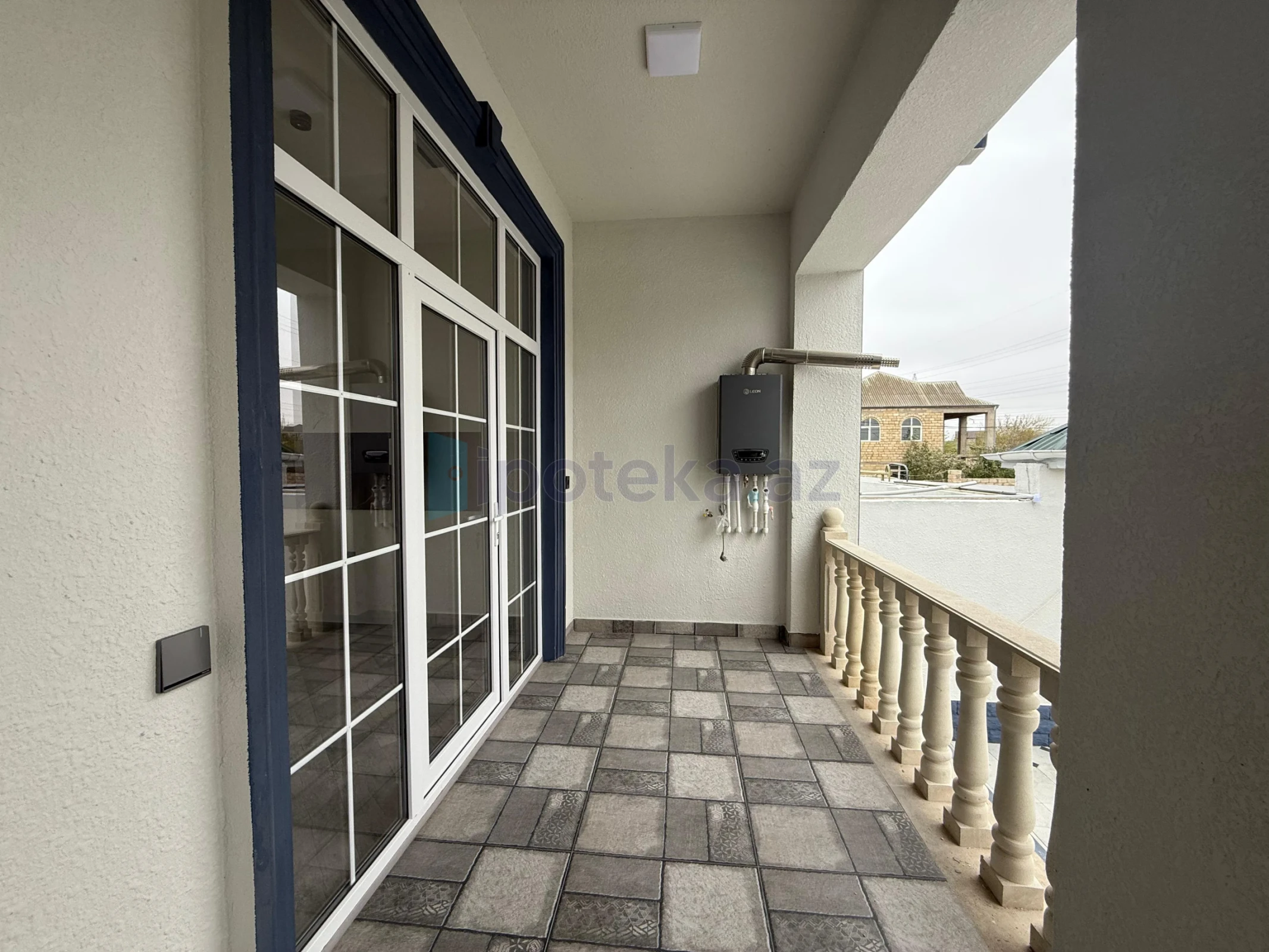 Satılır 4 otaqlı həyət evi 120 m²