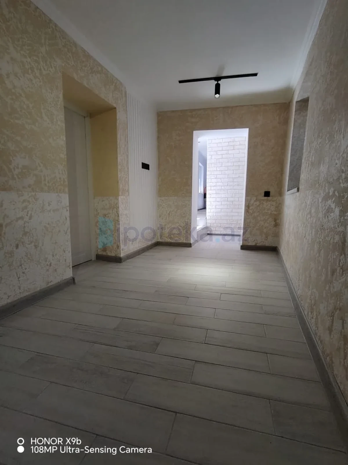 Satılır 2 otaqlı həyət evi 42 m²