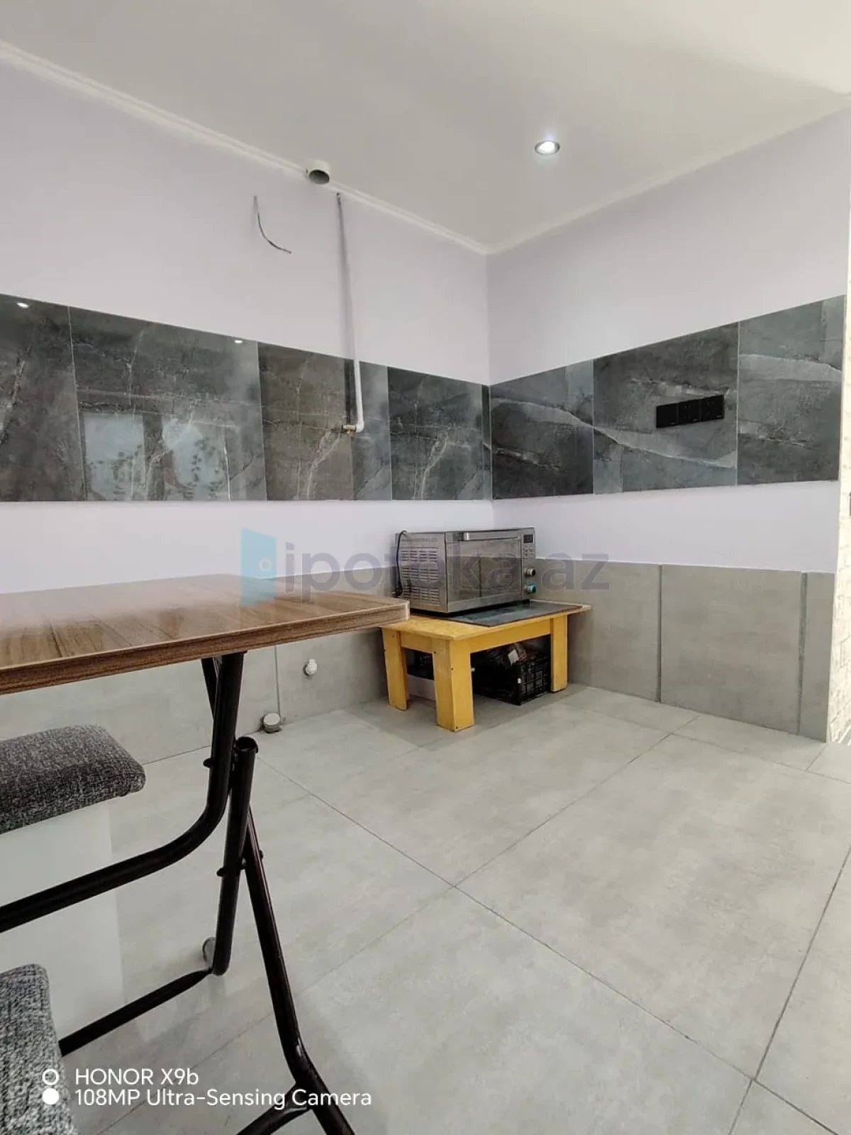 Satılır 2 otaqlı həyət evi 42 m²