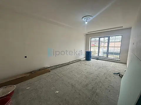 Satılır 7 otaqlı həyət evi 200 m²