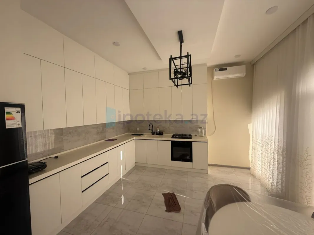 Satılır 3 otaqlı həyət evi 135 m²