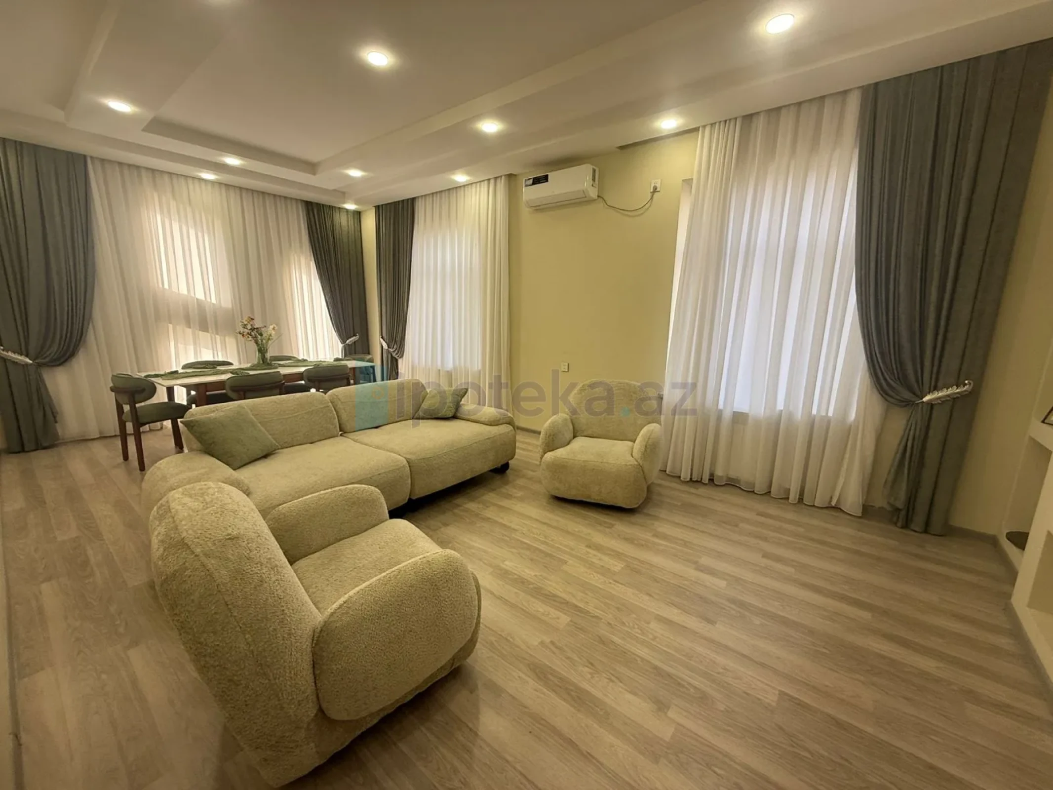 Satılır 3 otaqlı həyət evi 135 m²