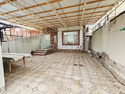 Satılır 4 otaqlı həyət evi 120 m²