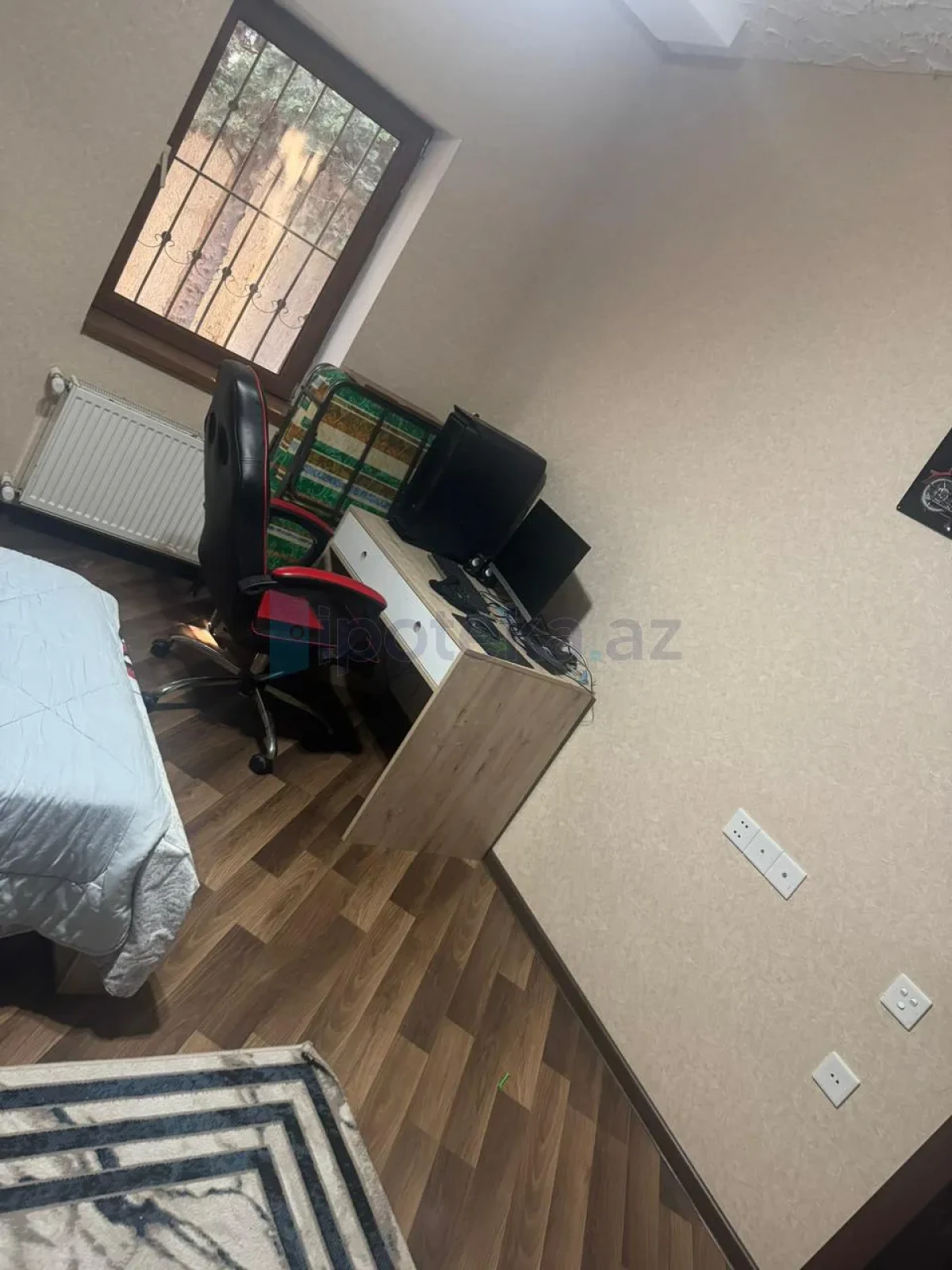 Satılır 5 otaqlı həyət evi 360 m²