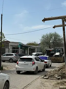 Satılır 4 otaqlı obyekt 210 m²