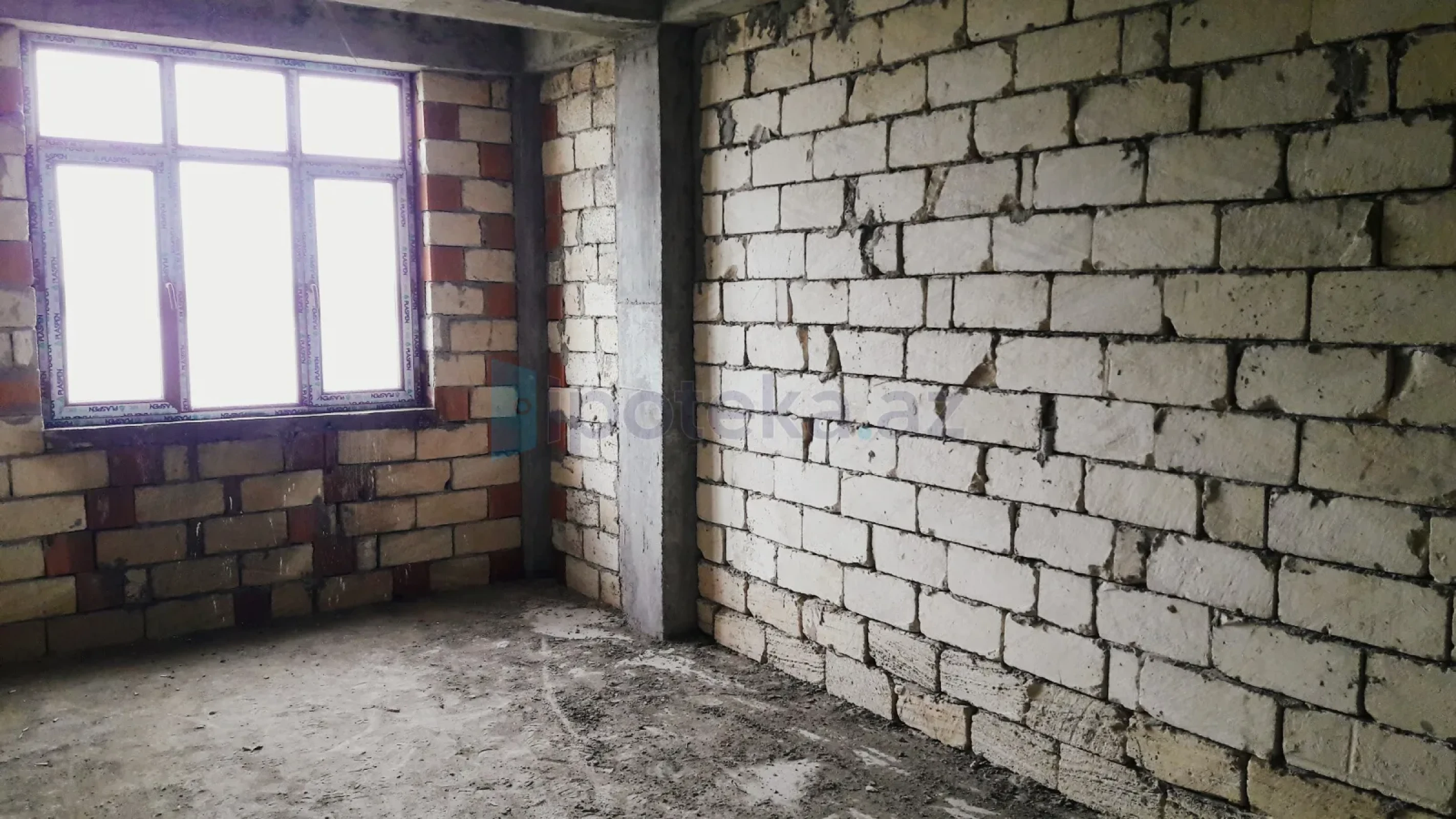 Satılır 4 otaqlı obyekt 210 m²