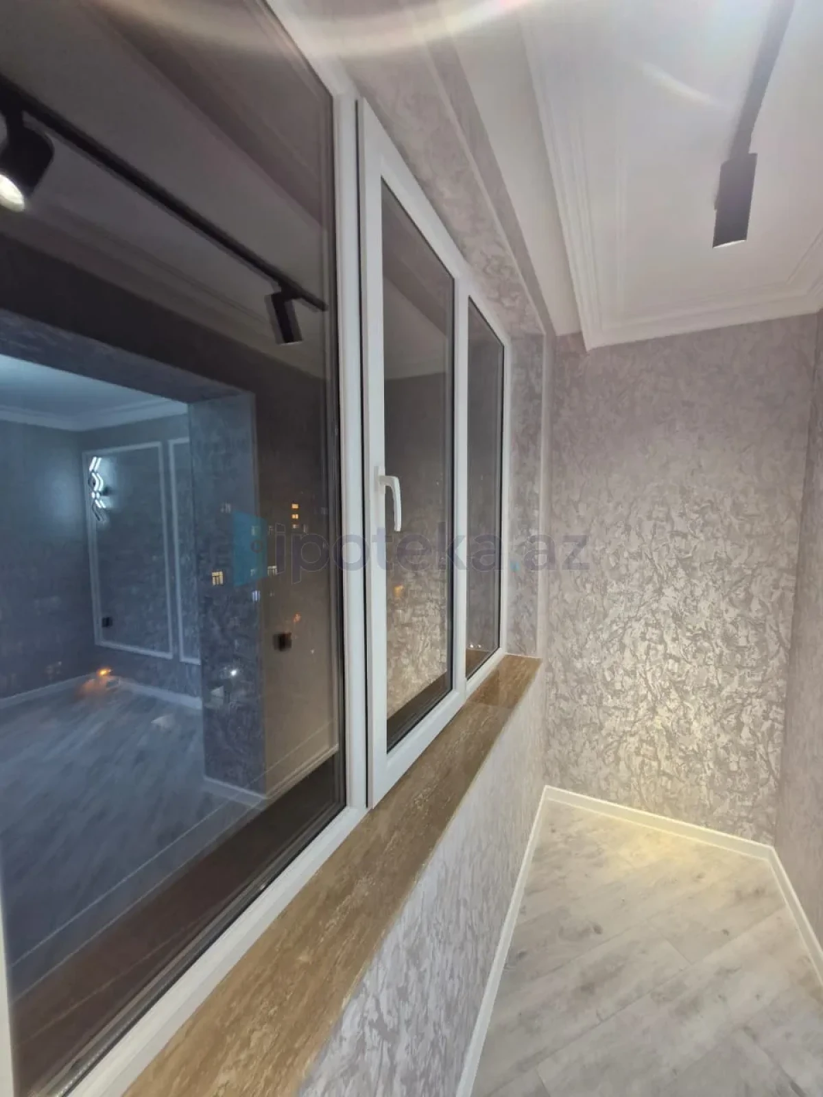 Satılır 4 otaqlı yeni tikili 80 m²