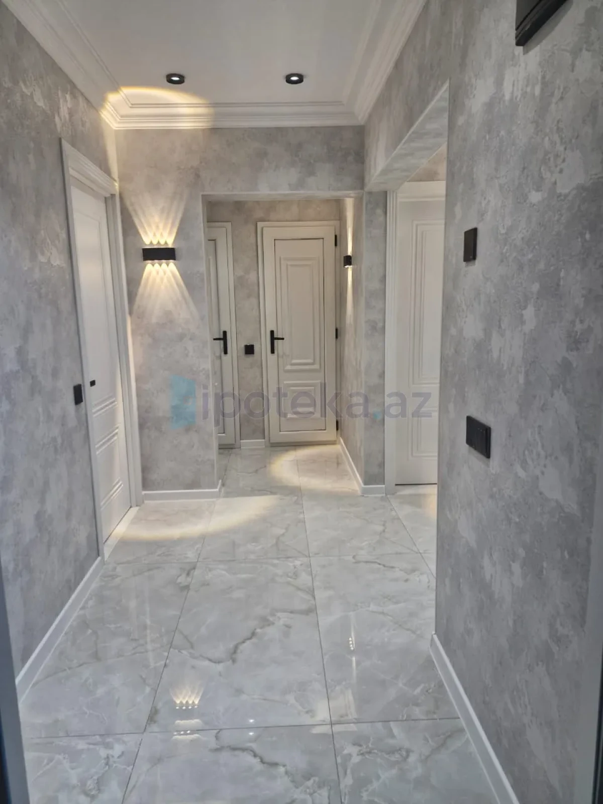Satılır 4 otaqlı yeni tikili 80 m²