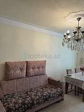 Satılır 3 otaqlı köhnə tikili 80 m²