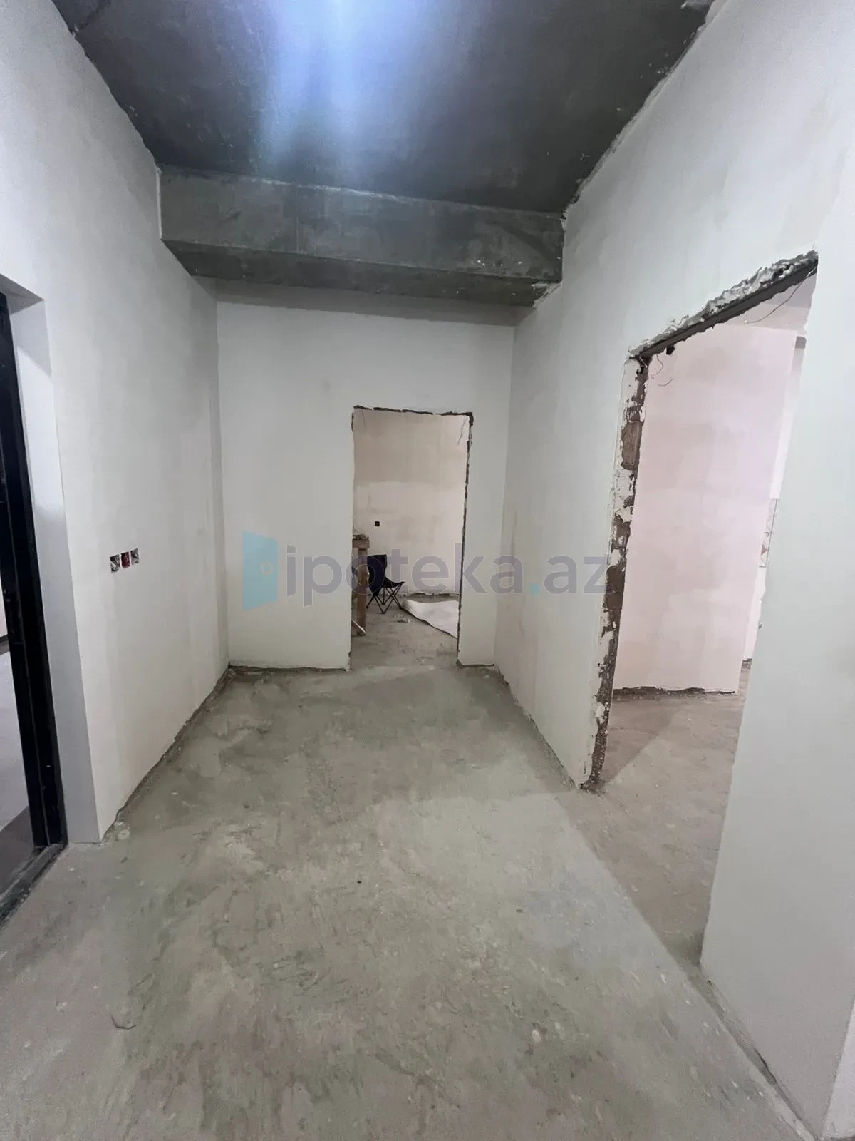 Satılır 2 otaqlı yeni tikili 83 m²