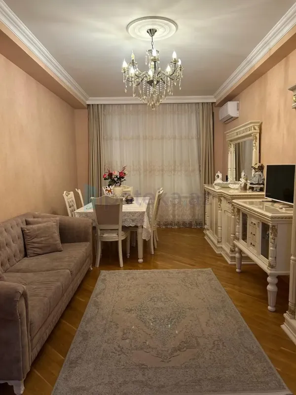 Satılır 3 otaqlı yeni tikili 90 m²
