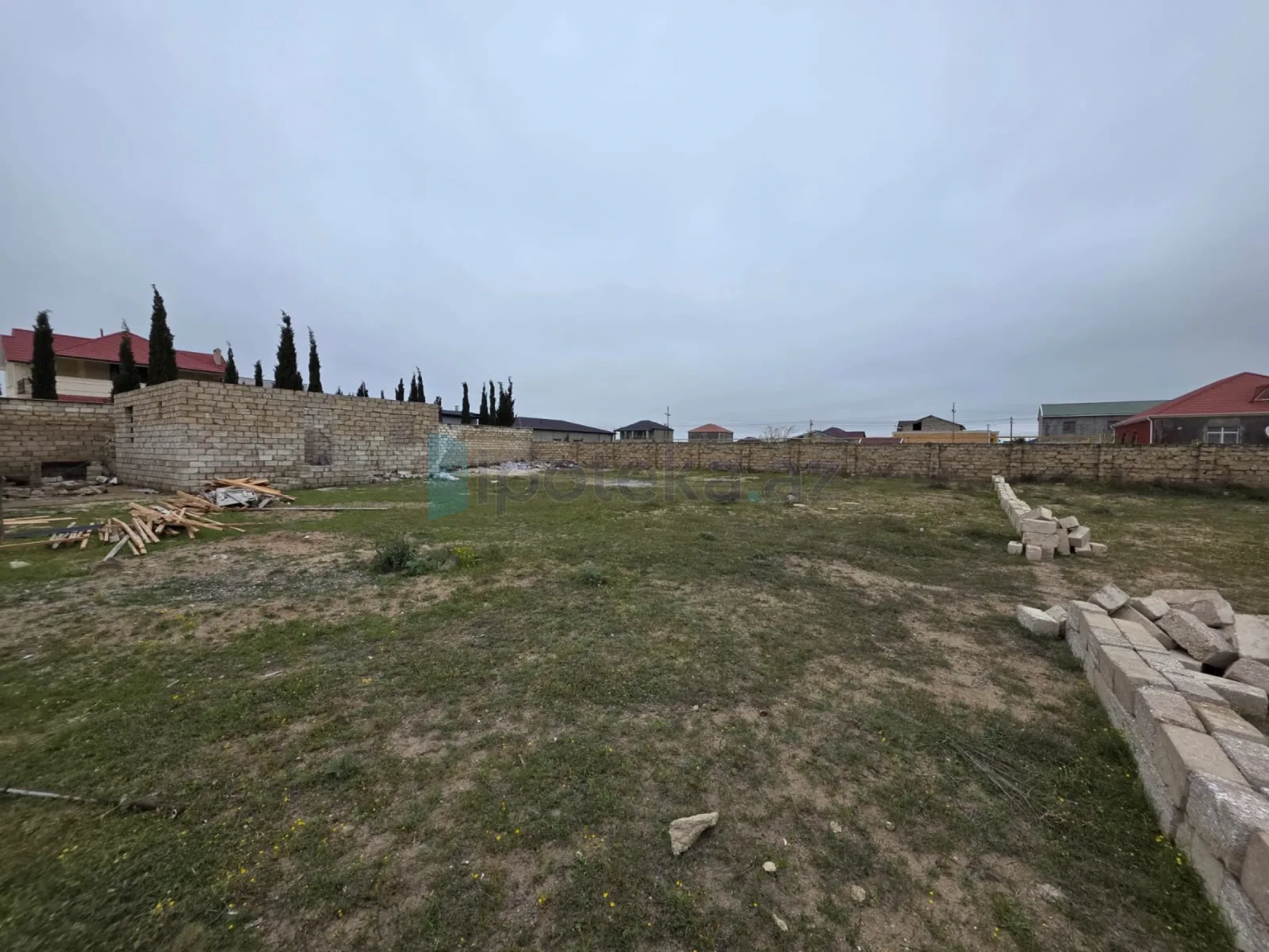 Satılır torpaq sahəsi 6 m²