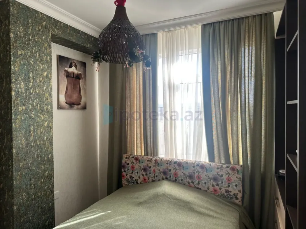 Satılır 3 otaqlı yeni tikili 98 m²