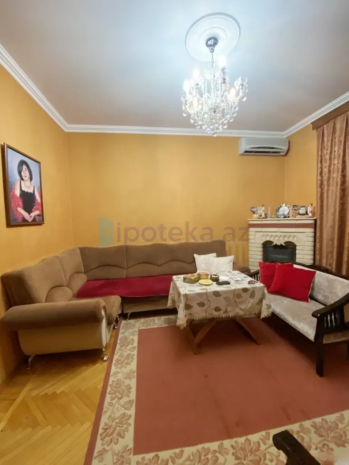 Satılır 2 otaqlı köhnə tikili 45 m²